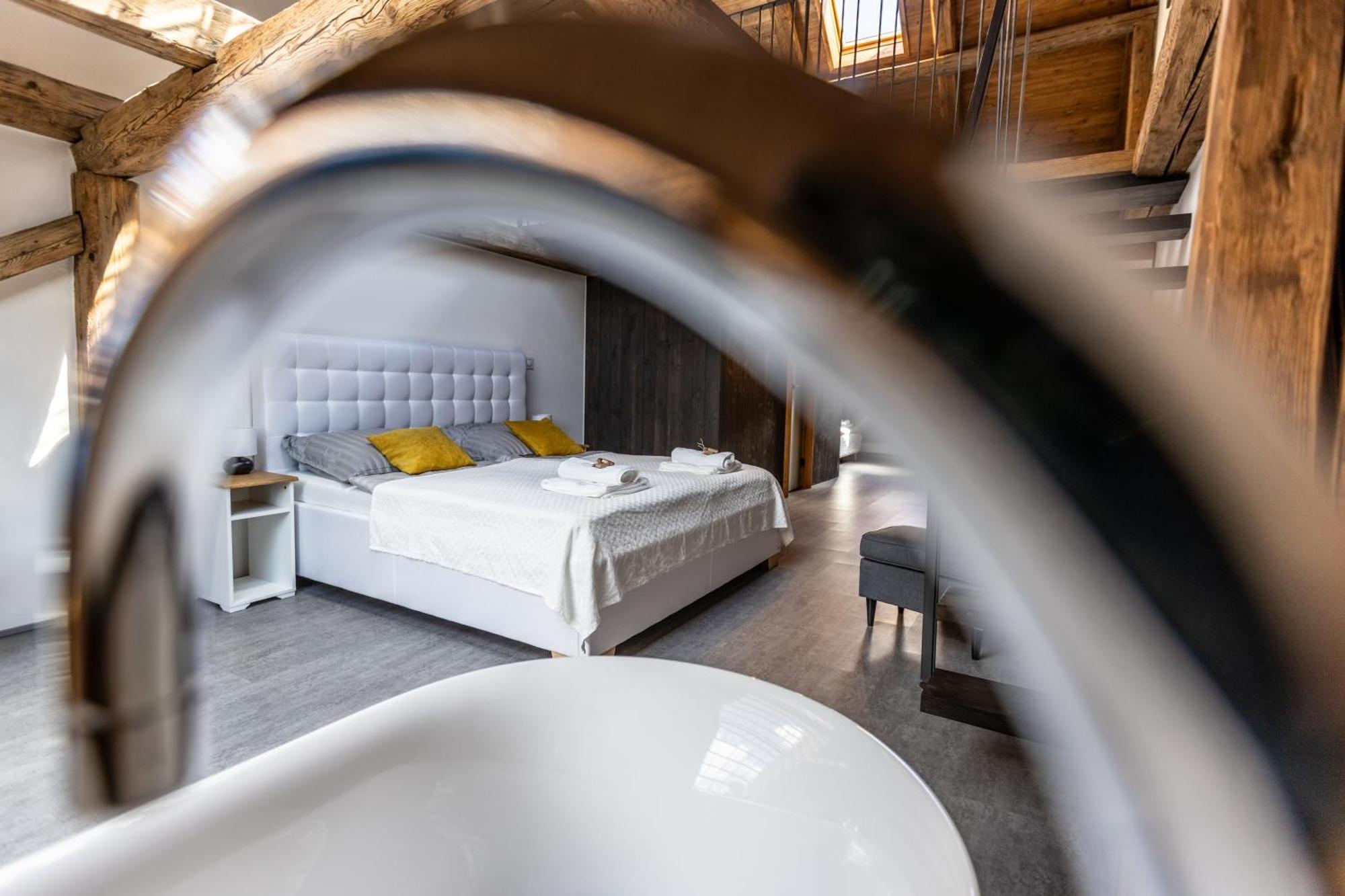 Just Jimramov Hotel Екстериор снимка